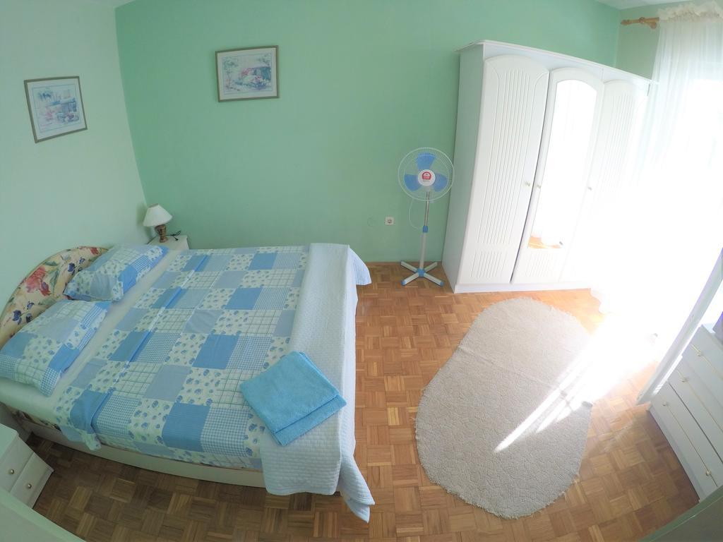 Blue City Apartment'S Repic Biograd Na Moru Extérieur photo