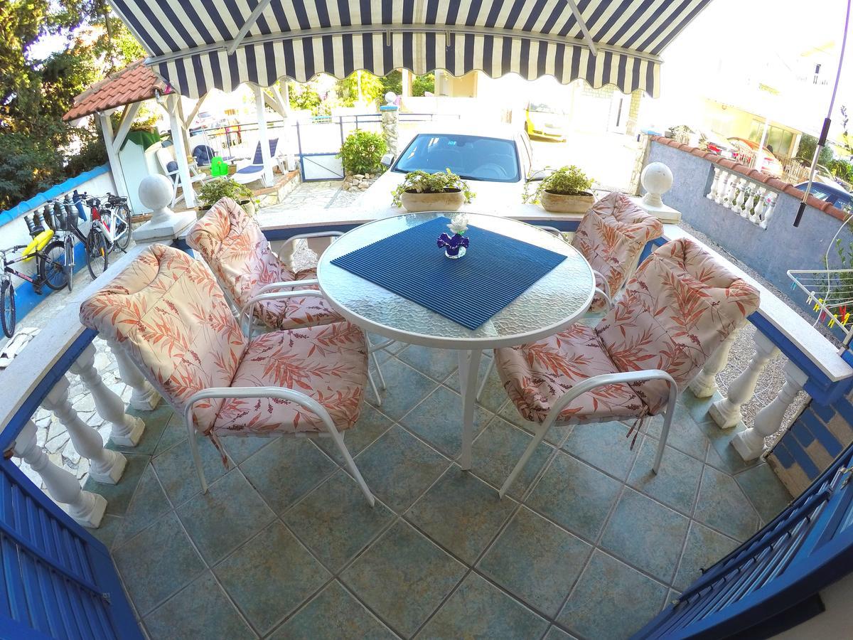 Blue City Apartment'S Repic Biograd Na Moru Extérieur photo